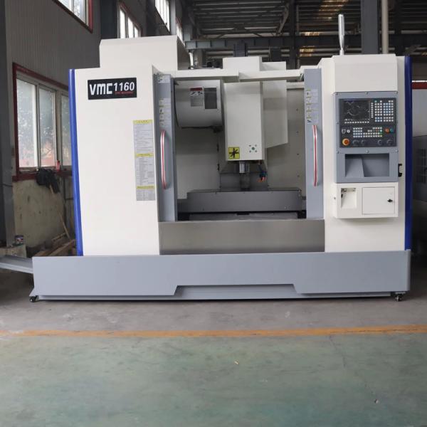 3 eixos centro de usinagem vertical Vmc Cnc latão de metal de torneamento