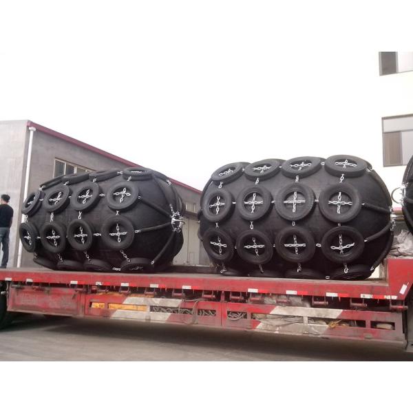 Boat Weight From 15000 - 200000T Of Pneumatic Air Filled Rubber Ship Fender