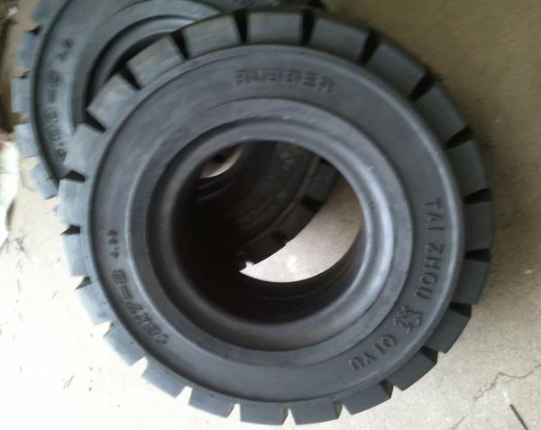 Hot sale pneumatic and forklift solid tires 7.00-12  forklif tire solid tire 6.00-9, pneumatic shaped solid tire 6.00-9