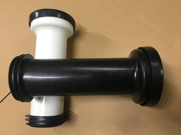 Straight Toilet Drain Pipe Small Friction Resistance Black And White Combination