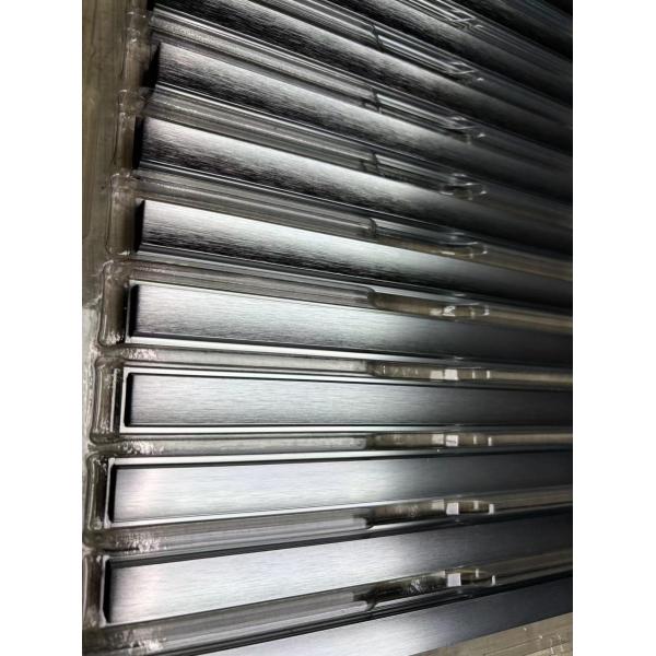 Grade 6063 Aluminum Fabrication Services Cut CNC Drilled Brushed Anodized Products