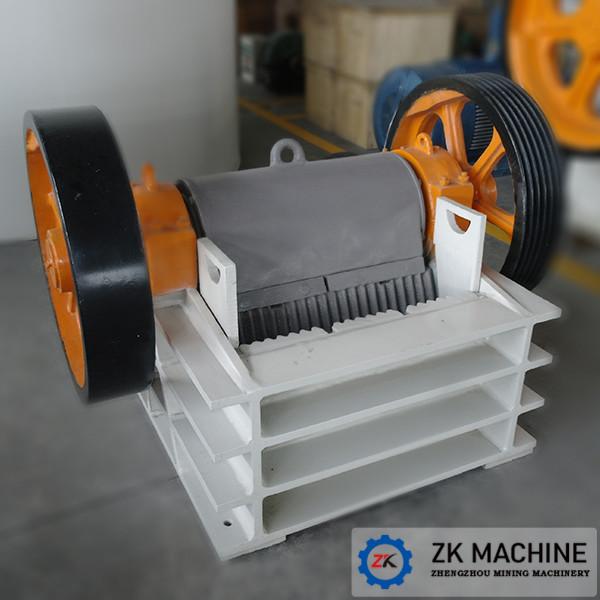 PE150*250 Jaw Crusher Machine For Medium Small Metallurgy Chemical Industry