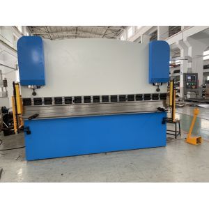 125T WE67Y Гидравлический пресс тормозная изгибающая способность 130T металлический листообразователь