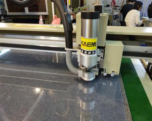 Automatic Kraft Paper/ Plastic Board Flatbed Cutter Plotter for Cutting ≤1.5mm-6.0mm