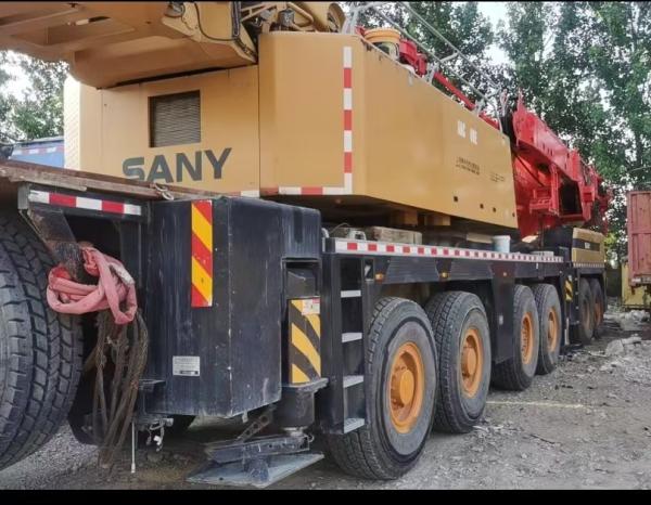 2020 Grue de camion mobile à vendre 300 tonnes Source directe Hauteur maximale de travail 81 mètres