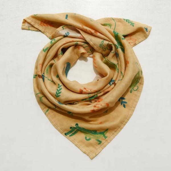 Fashionable 100% Cotton Toddler Feeding Bibs / Infant Baby Bibs Embroidered