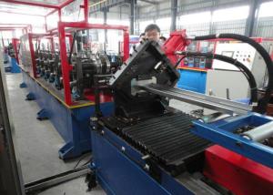 Le petit pain automatique de cadre de porte de rouleau formant la machine,