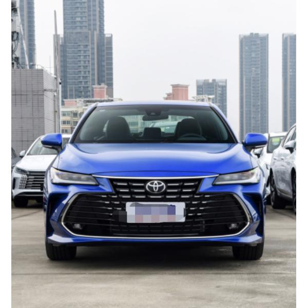 Места 2022 подержанного автомобиля 5 версии спаренного двигателя 2.5L Haohua Тойота Avalon гибридные