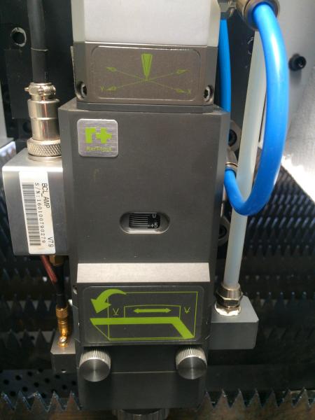 12mm Carbon Steel CNC Fiber Laser Cutting machine with laser power 1000W