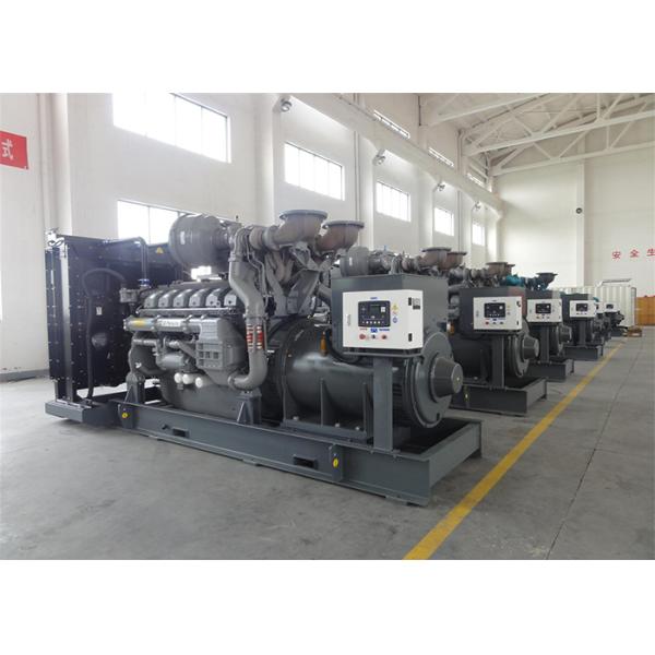 Super Silent Generator Set , Continuous Use Denyo Diesel Engine Generator