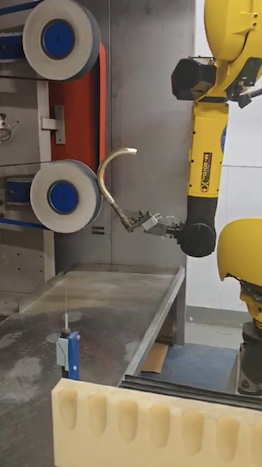 Four Station Robot Grinder Over 70% Yield for Copper Alloy Bathroom Faucet Sanding