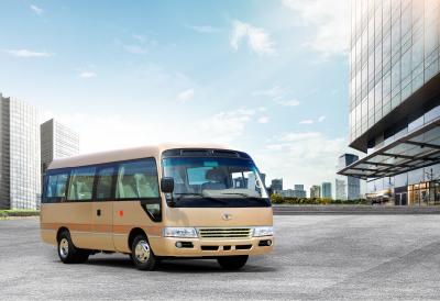 Medium 4X2 Passenger Fuel Efficient Minivan Yuchai Engine Passenger Coach Bus