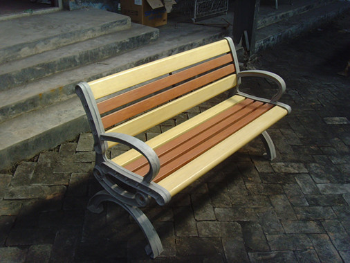Antique Powder Coated Cast Iron Bench Ends And Steel Garden Bench Seat