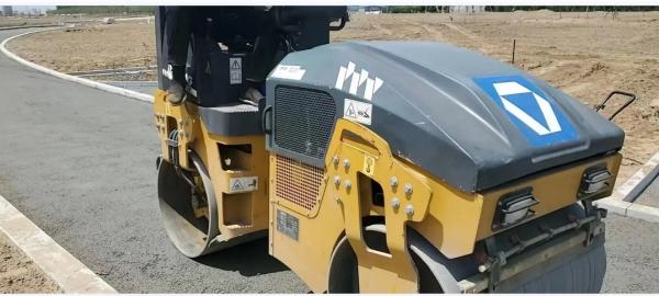 High Strength 3500kg Used Road Roller XCMG XMR353E 50 Hz Vibration Frequency