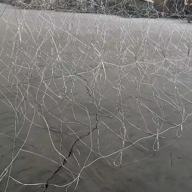 Low-Visibility Galvanized Steel Wire Anti Tank Barrier Wire Mesh with Customizable Size for Battlefield Defense
