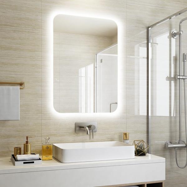Équipé de lumière rétroéclairée éclairée Smart Android monté sur le mur miroir de salle de bain décoratif