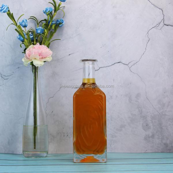 Transparent Glass Miniature Wine Bottles with Cork 75cl Glass Bottles