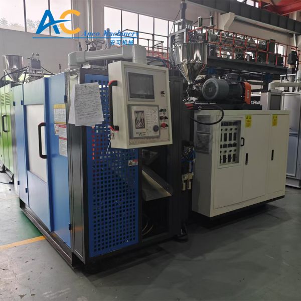 12L Plastic Extrusion Blow Molding Machine 68kg/H 3.4m 5 Ltr Blow Moulding Machine