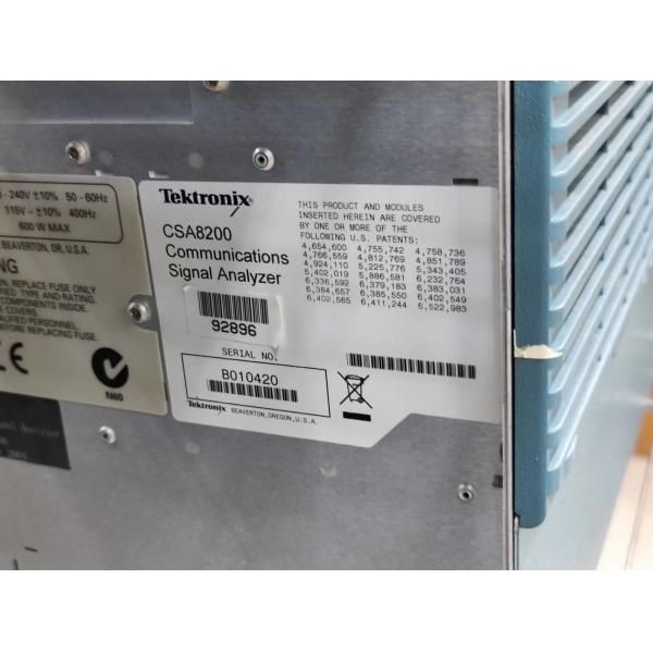 Анализатор сигналов связи Tektronix CSA8200 с четырьмя 3D-базами данных