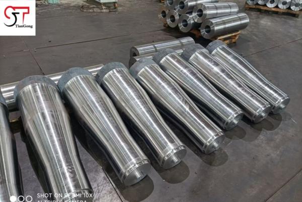 ISO9001, ISO14001 certified 100kg to 7000kgs  Forged Gear Steels  for Industry Gearboxes