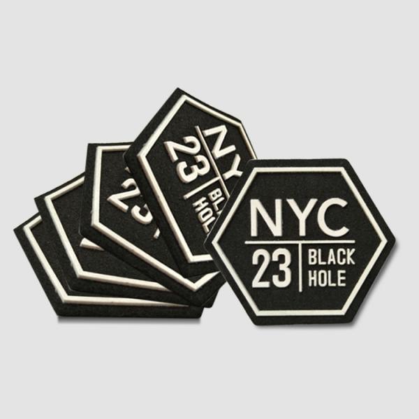 Теплопередача Силиконовая этикетка Силиконовый резиновый тег Значок Многоцветный мультипликационный шаблон ENISO20471