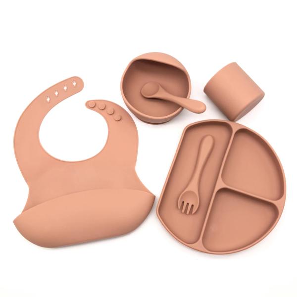 Eco Friendly Silicone Suction Divided Plate Colorful Baby Feeding Necessities PVC Free