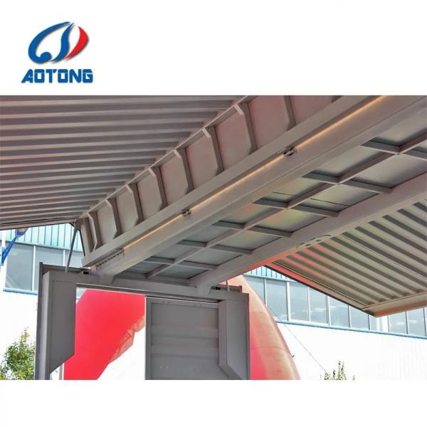 Fabricação de uma carrinha de carga de três eixos com porta lateral ou traseira e opcional