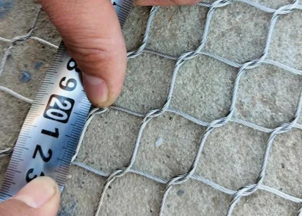 SS 316 Stainless Steel Cable Netting Wire Rope Mesh 45mm Diamond 2.0mm Cable