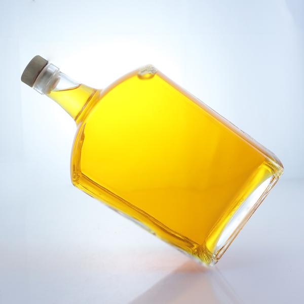Super Flint Glass Flat Square Rum Vodka Whisky Tequila Gin Bottle with Cork 's Product