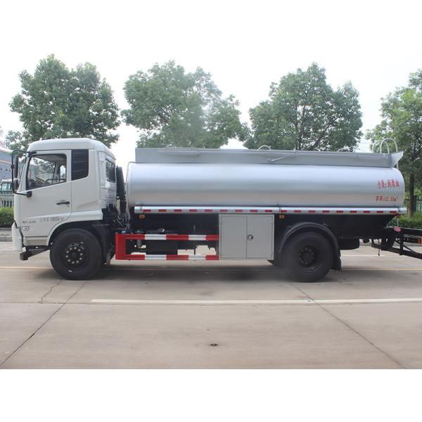 Dongfeng 12.5 Cubic Meter Chemical Tanker Truck SCS5181GPGDFH6 Liquid Transport Vehicle