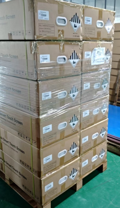 Touch Screen Kiosk 32 Inch 4K Android Monitor 13MP Camera 10W Speakers Built In With Wifi Bluetooth Movable Stand For Shops Meeting Showroom