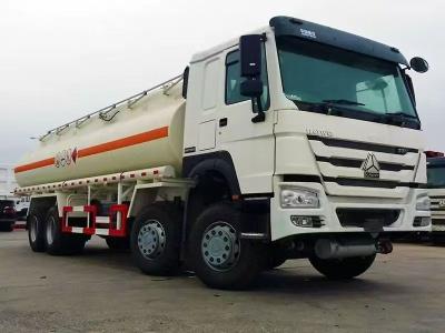 8X4 WD615.47 371HP Used Fuel Tank Truck Sinotruk Howo Truck