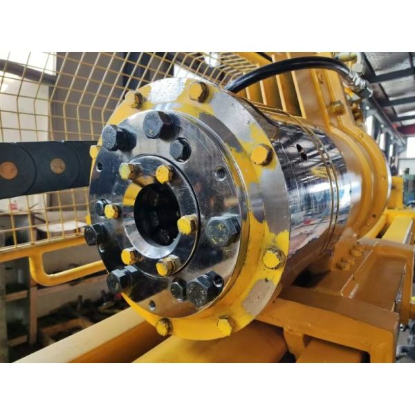 NQ 1000M UN1000 Underground Core Drilling Rig With Max Torque 1650Nm