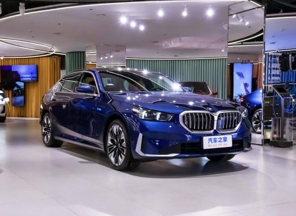 Energy Vehicle Luxury Sedan BMW i5BMWi5 2024 eDrive 35L 2023 BMWi5 M60 Used Cars