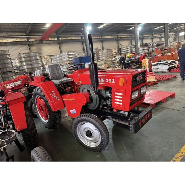 4WD Farm Tractor with Gear Transmission Implement Package with Gear Transmission for Field Operation