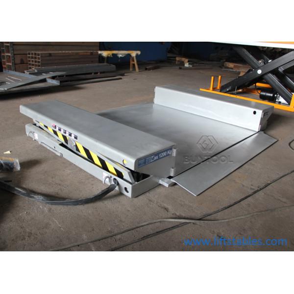 O auto perfil baixo zero elétrico Scissor a tabela de elevador para páletes carrega pelo caminhão de pálete de 1.5 toneladas