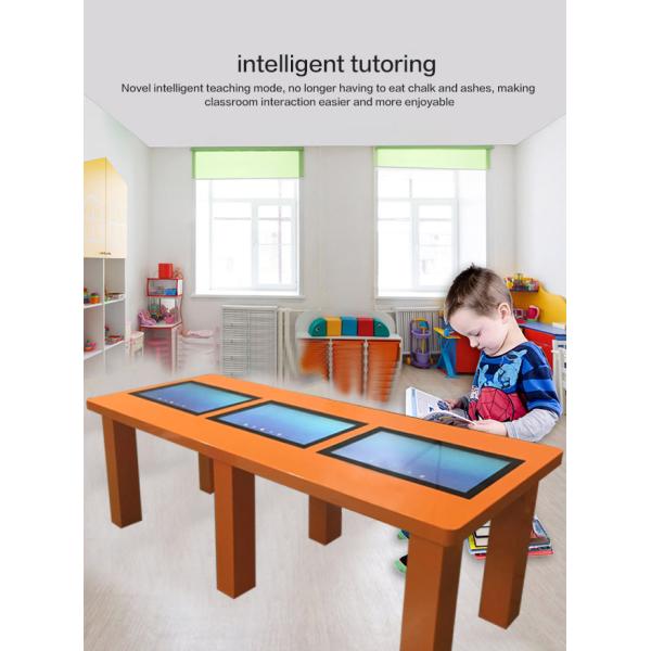 As crianças capacitivas dos divertimentos do toque ponto customizável do tamanho do multi apresentam o toque do LCD para as crianças que jogam no jardim de infância