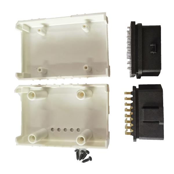 L'OEM a assemblé OBDII 16 PIN Housing Gold Plated Bent Pin Male With qu'OBD2 a assemblé le connecteur femelle