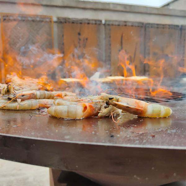 Rusty Red Corten Steel BBQ Grill 1000mm Log Burner Barbecue fire pit and grill