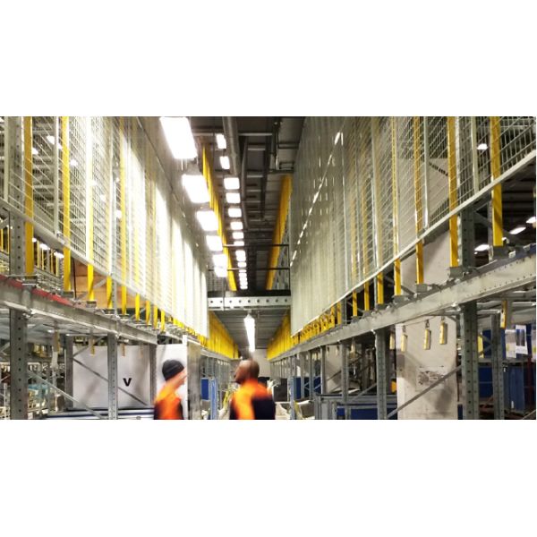 Back Wire Mesh Fencing for Warehouse Storage Rack Heavy Duty Pallet Racking