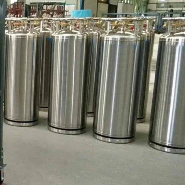 LNG 175 Liter Cryogenic Dewar Cylinder 1.4MPa Liquid Nitrogen Tank Pressure Building