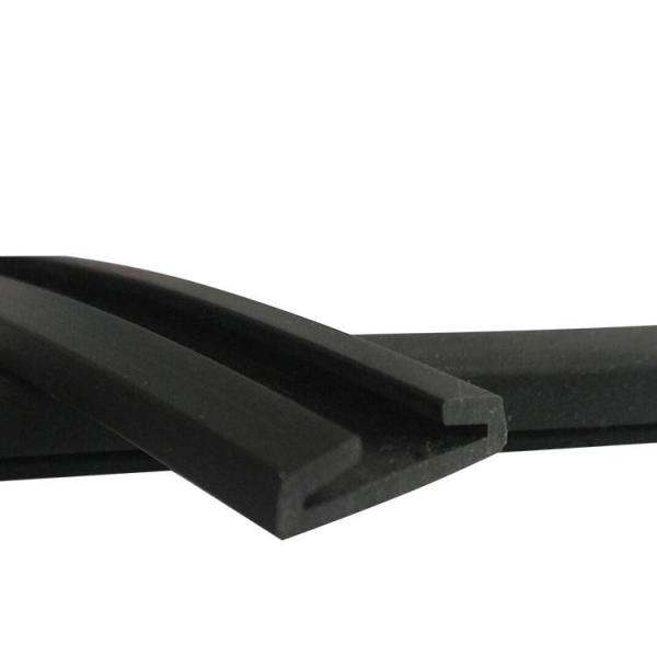 4m Synthetic Car Door Rubber Sealing Strip Soundproof Custom For Van Camping Tractor