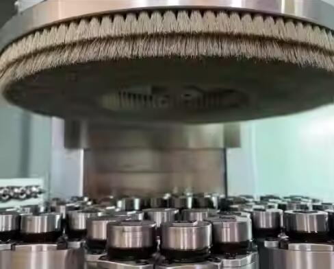 Hard Alloy CBN Tool Edge Passivation 80 Grit Silicon Carbide Disc Brush 500mm Diameter