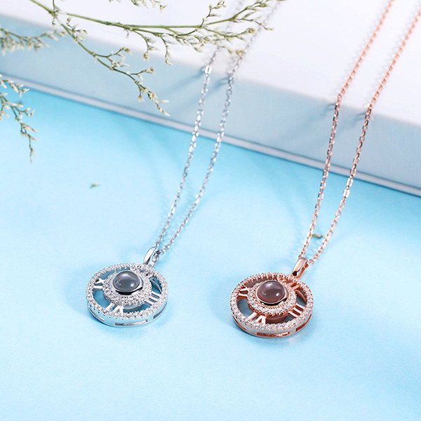 девушки ожерелиь 0.17oz 0.28in ODM ожерелья фото изготовленной на заказ серебряной прожективный