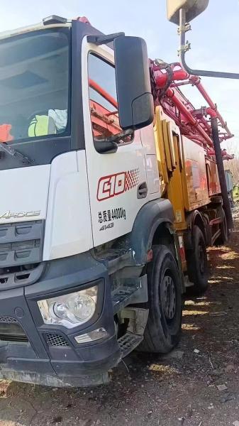 Sany 62m camion de pompe à béton sur châssis Mercedes-Benz avec puissance diesel et procédé d'usinage hydraulique