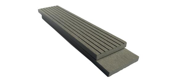 Backyard 71mm 10mm SGS 2.9meter Decorative Fence Planks