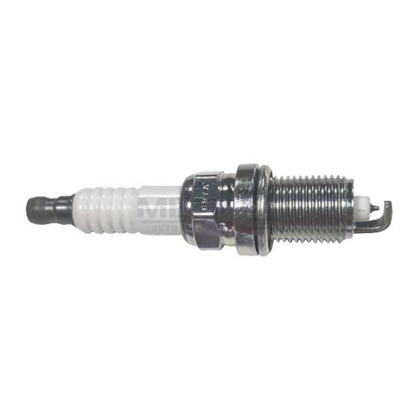 12120037580 ZR5TPP33 Car Engine Spark Plugs For 2001-2005 Toyota