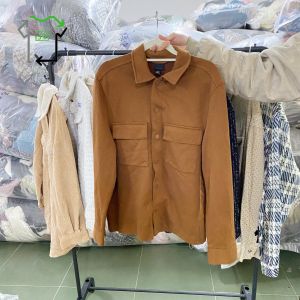 Fashionable Women's All Season Jacket Second Hand Winter Jackets Long Sleeved