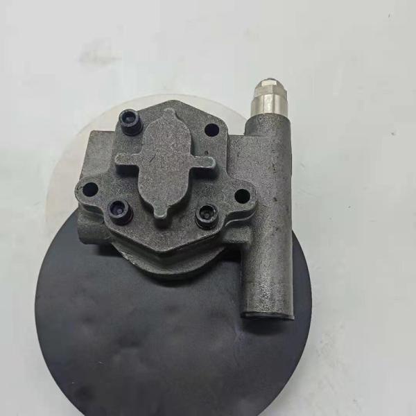 704-24-24420 Pilot Gear Pump For Komatsu Excavator PC60-6 PC120-6 PC200-6 PC220-6 HPV95