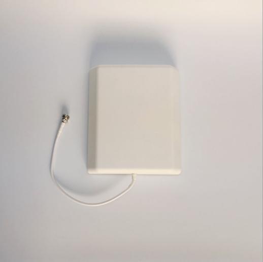 698-2700MHz 10dBi Outdoor or Indoor 3g 4g LTE WIFI Patch Flat Panel Antenna